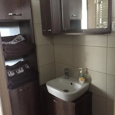 Apartment Vass-lak Apartman ,tolna *