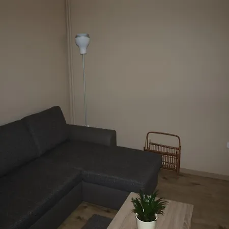 Vass-lak Apartman ,tolna